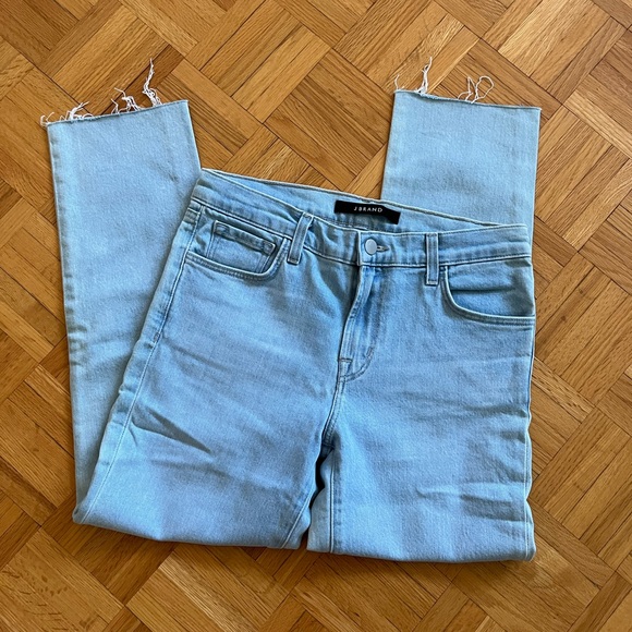 JBrand ๐ - Picture 2 of 4